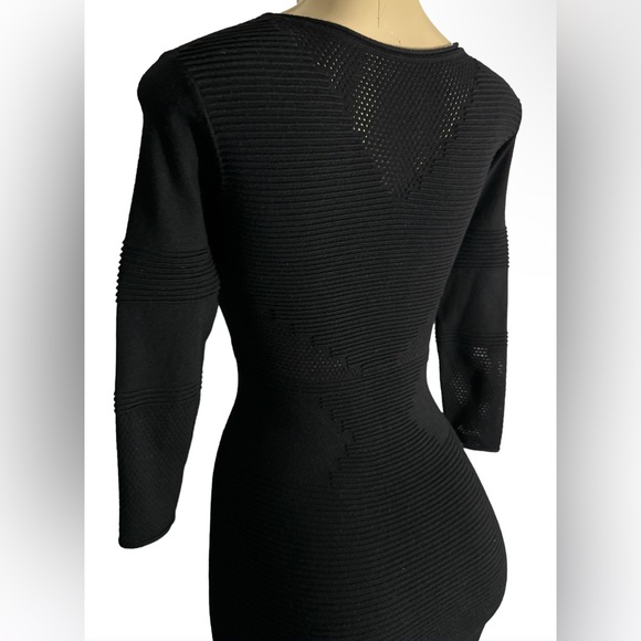 VELVET Graham & Spencer ~ Long Sleeve Body Contour Fitted Black Dress - Picture 8 of 11